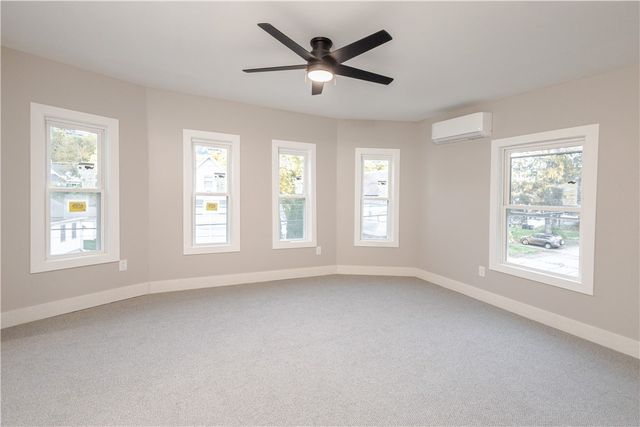 7 Florence Street, Putnam, CT 06260