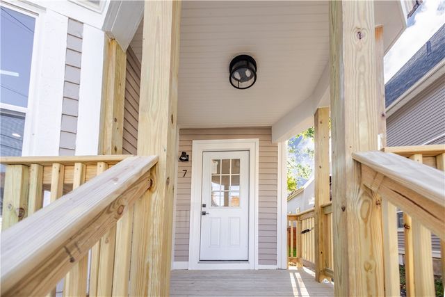 7 Florence Street, Putnam, CT 06260