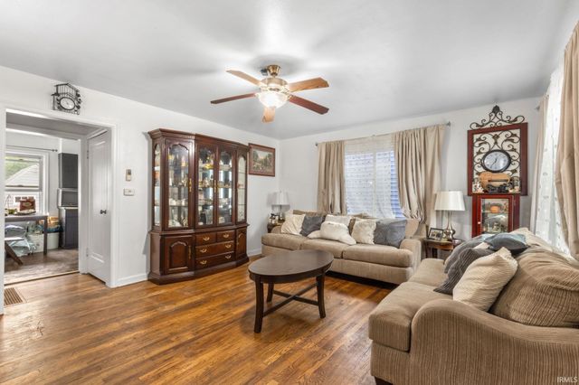 123 DonMoyer Avenue, South Bend, IN 46614