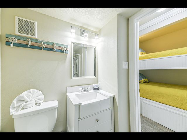 6300 Seawall Boulevard Boulevard, Galveston, TX 77551