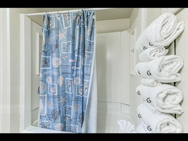 6300 Seawall Boulevard Boulevard, Galveston, TX 77551