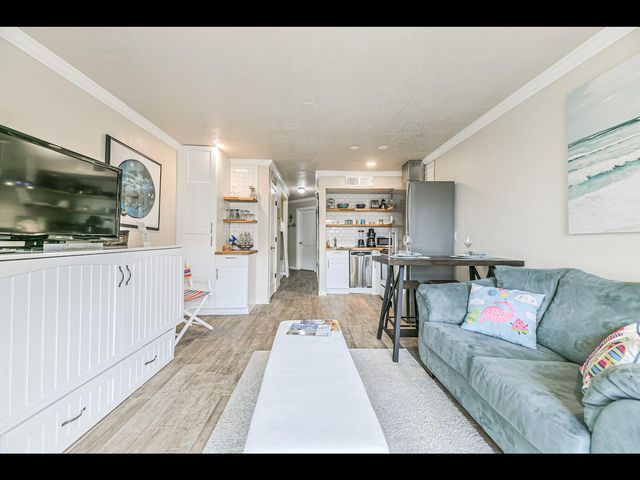 6300 Seawall Boulevard Boulevard, Galveston, TX 77551