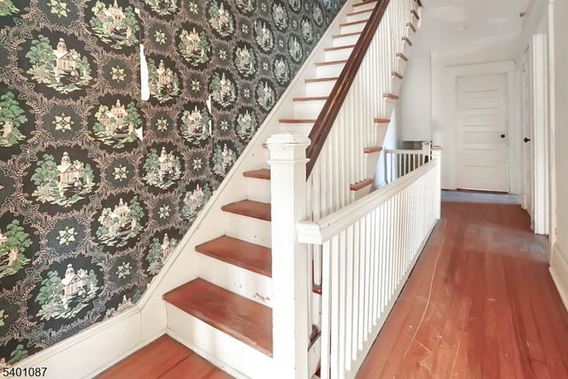 9 Hawthorne Pl, Montclair Twp., NJ 07042