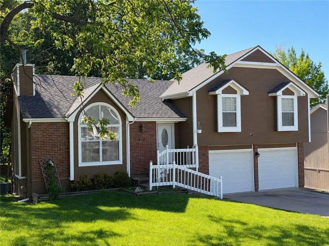 1432 S 51st Street, Kansas City, KS 66106
