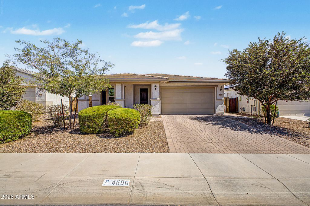 4606 W PELOTAZO Way, San Tan Valley, AZ 85144 — exterior