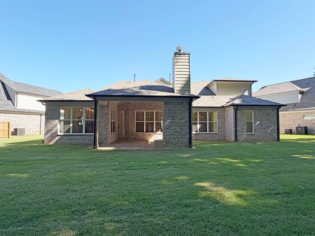 145 TOMMIE VALLEY DR, Oakland, TN 38060