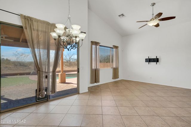 14024 E Fairway Bluff Court, Vail, AZ 85641