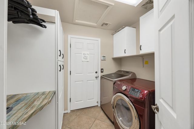 14024 E Fairway Bluff Court, Vail, AZ 85641