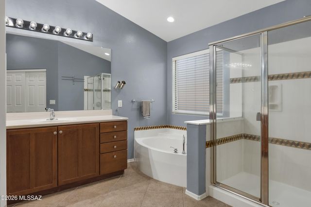 14024 E Fairway Bluff Court, Vail, AZ 85641