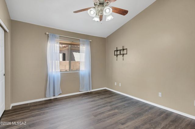 14024 E Fairway Bluff Court, Vail, AZ 85641