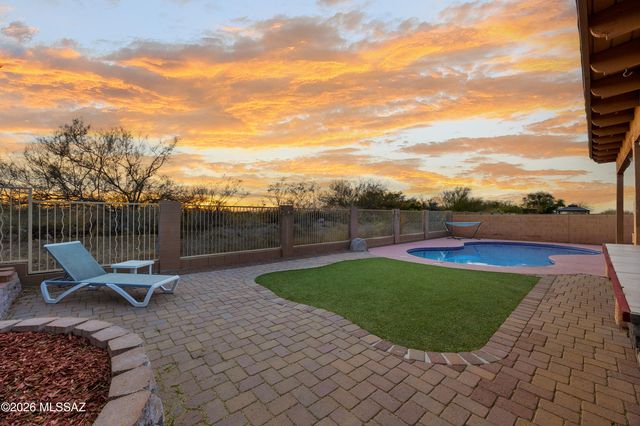 14024 E Fairway Bluff Court, Vail, AZ 85641