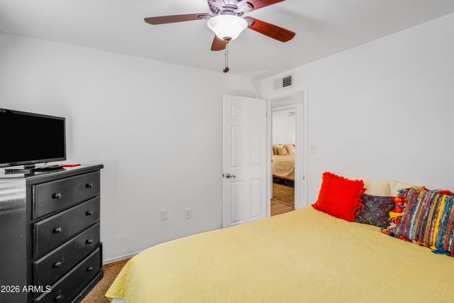 3710 E LUDLOW Drive, Phoenix, AZ 85032
