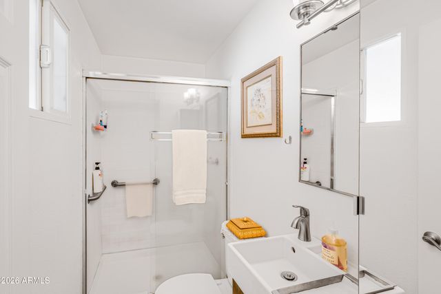 3710 E LUDLOW Drive, Phoenix, AZ 85032