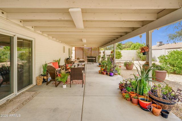 3710 E LUDLOW Drive, Phoenix, AZ 85032