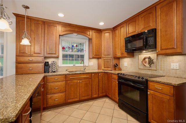 131 Miller Hill Drive, Lagrangeville, NY 12540