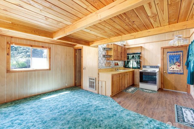 304 Winston Creek Rd. B10L2, Mossyrock, WA 98564