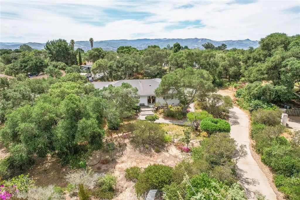 1260 Onstott, Lompoc, CA 93436