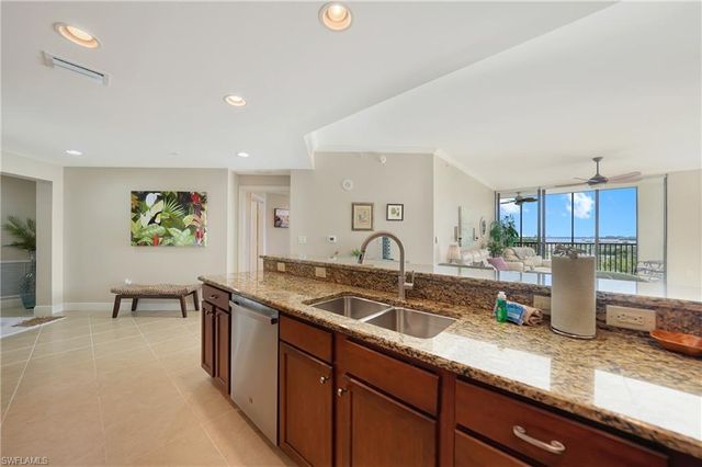 5781 Cape Harbour DR 809, Cape Coral, FL 33914
