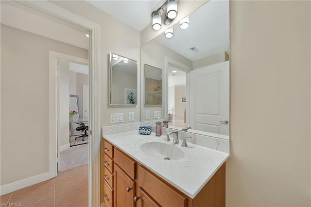5781 Cape Harbour DR 809, Cape Coral, FL 33914