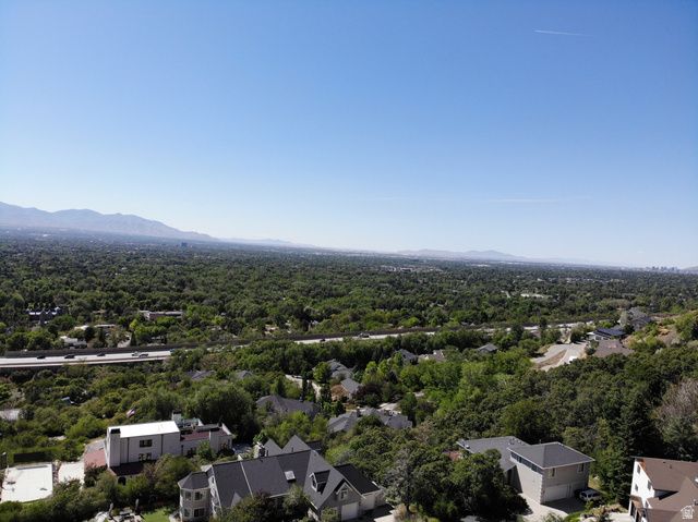 5830 S WASATCH BLVD, Holladay, UT 84121