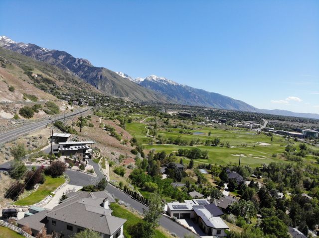 5830 S WASATCH BLVD, Holladay, UT 84121