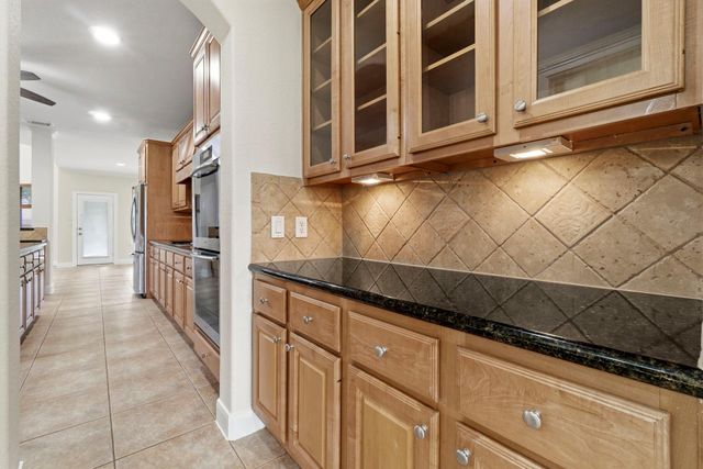2716 Silverstone Way, Conroe, TX 77304