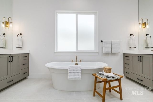 7061 W Waxwing Dr, Boise, ID 83714