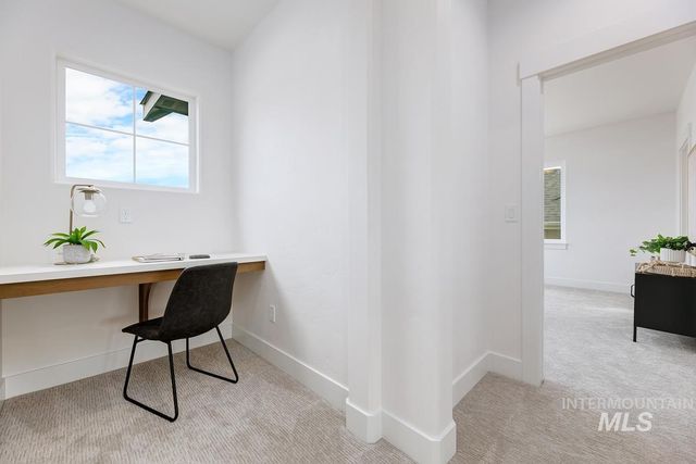 7061 W Waxwing Dr, Boise, ID 83714