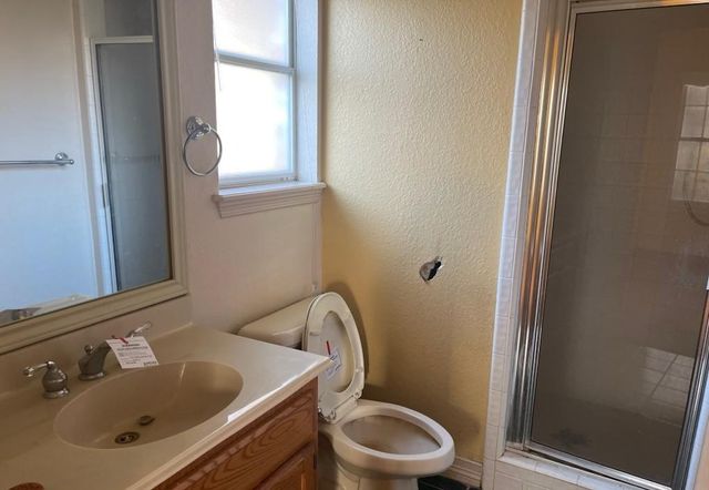 127 Indian Warrior Trail, Lake Jackson, TX 77566