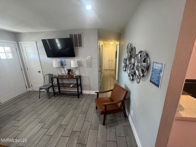 3085 Kings Row, Reno, NV 89503