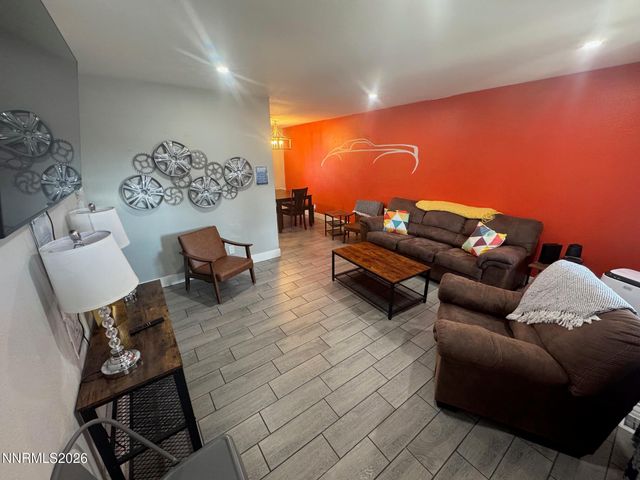 3085 Kings Row, Reno, NV 89503