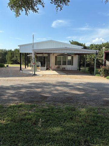 206 Holiday Rambler Drive, Whitney, TX 76692