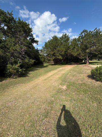 206 Holiday Rambler Drive, Whitney, TX 76692