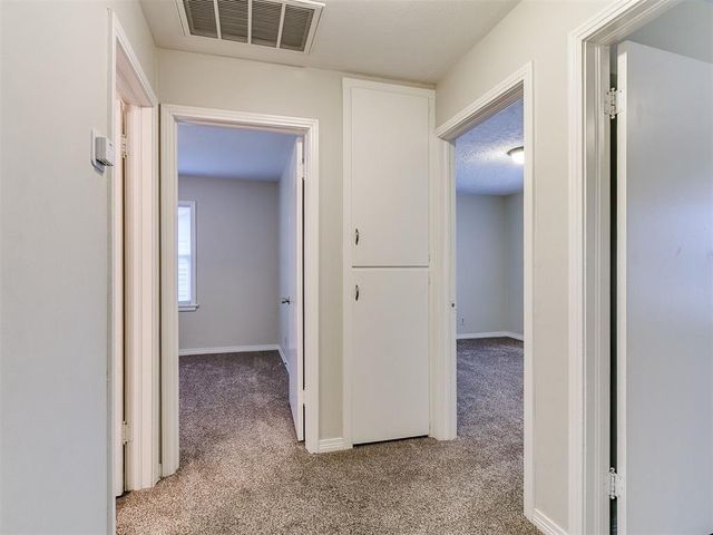 6733 NW 28th Street, Bethany, OK 73008