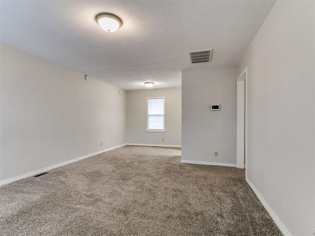 6733 NW 28th Street, Bethany, OK 73008