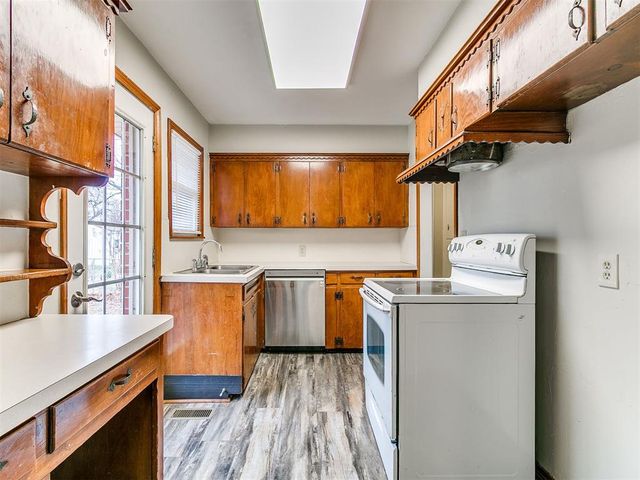 6733 NW 28th Street, Bethany, OK 73008