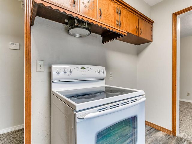 6733 NW 28th Street, Bethany, OK 73008