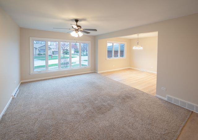 4841 Lamb Drive, Oak Lawn, IL 60453