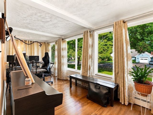 69 Maynard St, Newton, MA 02465