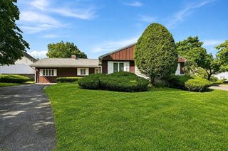 69 Maynard St, Newton, MA 02465
