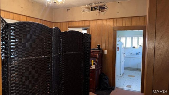 322 S 4th Street, De Soto, MO 63020