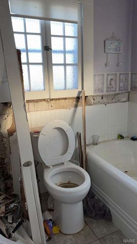 322 S 4th Street, De Soto, MO 63020