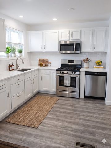 12610 S Laflin Street, Calumet Park, IL 60827