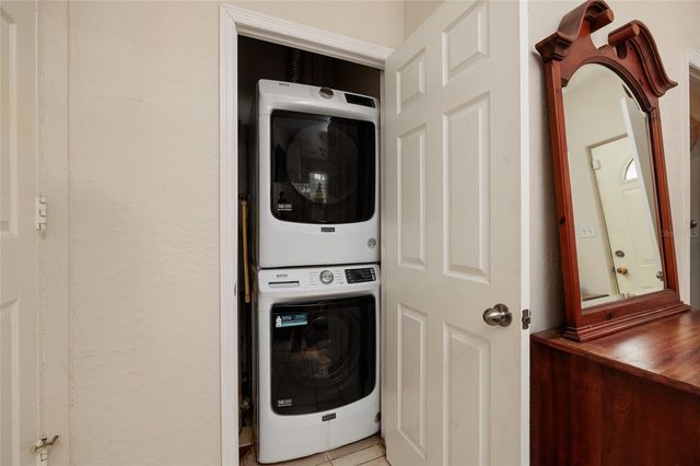 6801 29TH TERRACE N, St Petersburg, FL 33710