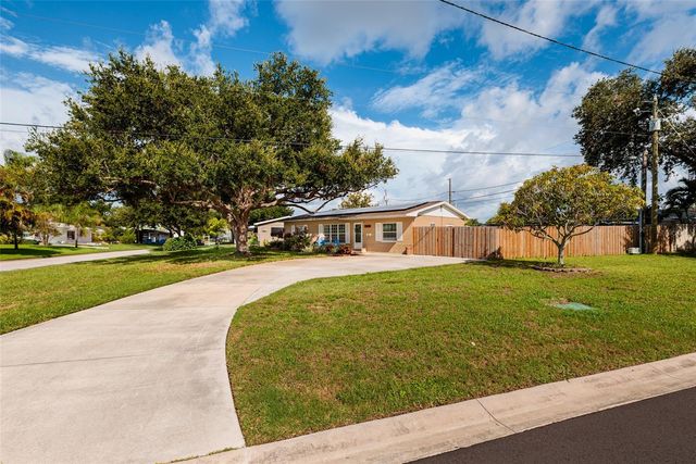 6801 29TH TERRACE N, St Petersburg, FL 33710