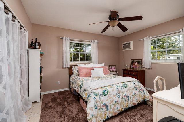 6801 29TH TERRACE N, St Petersburg, FL 33710