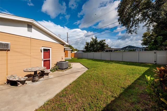 6801 29TH TERRACE N, St Petersburg, FL 33710
