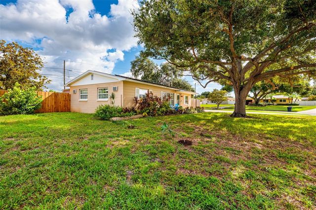 6801 29TH TERRACE N, St Petersburg, FL 33710