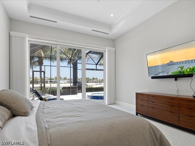 10570 Via Torino WAY, Miromar Lakes, FL 33913