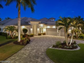 10570 Via Torino WAY, Miromar Lakes, FL 33913